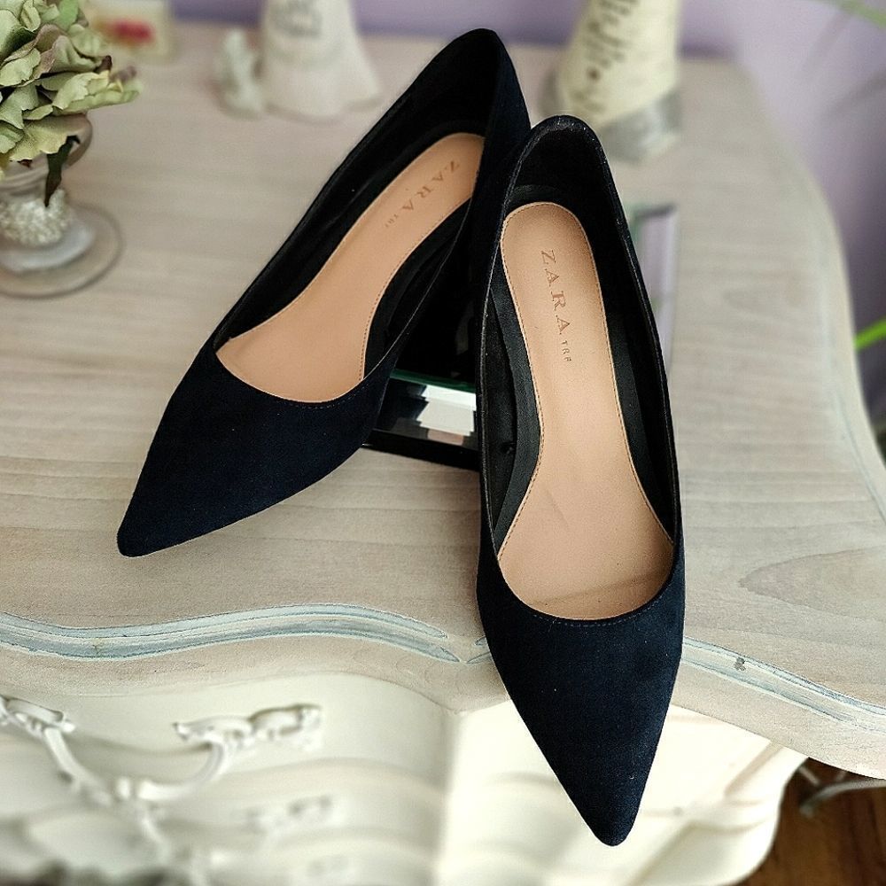 Zara Low Heel Shoes Women's Size 8 Navy